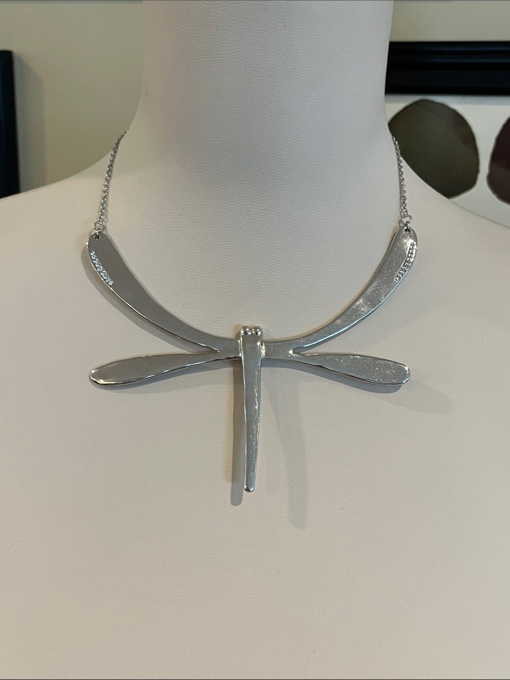 Uno de 50 Metamorphosis Phase 3 Statement Necklace - Picture 3 of 9